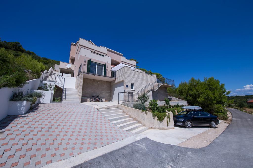 Apartments Ladesta Lastovo Eksteriør bilde