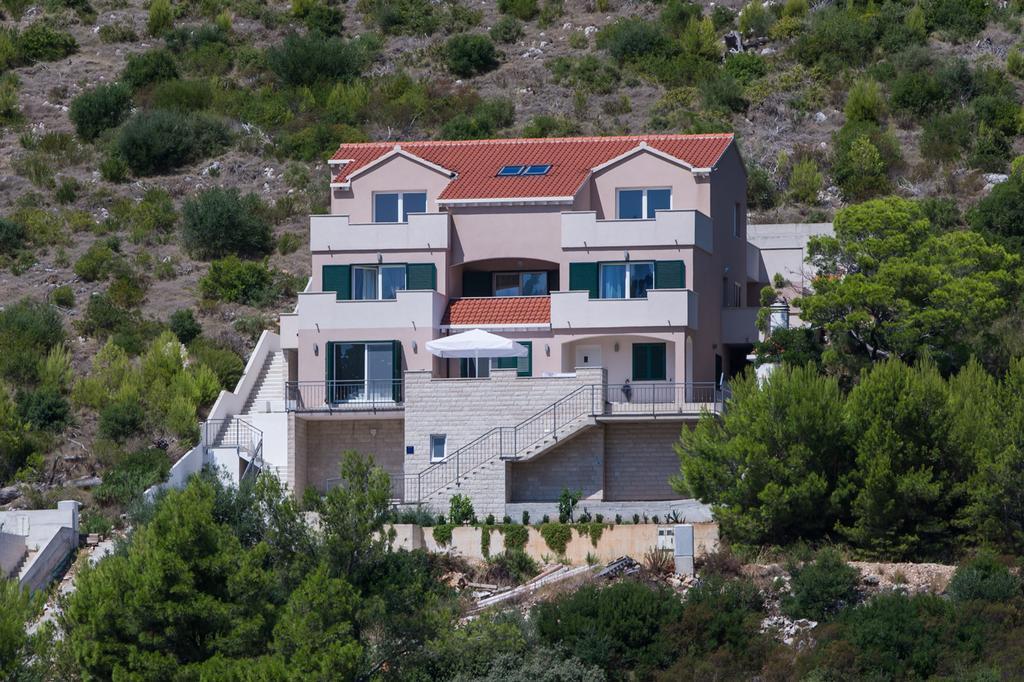 Apartments Ladesta Lastovo Eksteriør bilde
