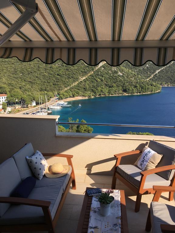 Apartments Ladesta Lastovo Eksteriør bilde
