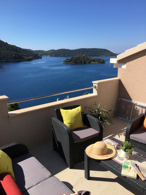 Apartments Ladesta Lastovo Eksteriør bilde